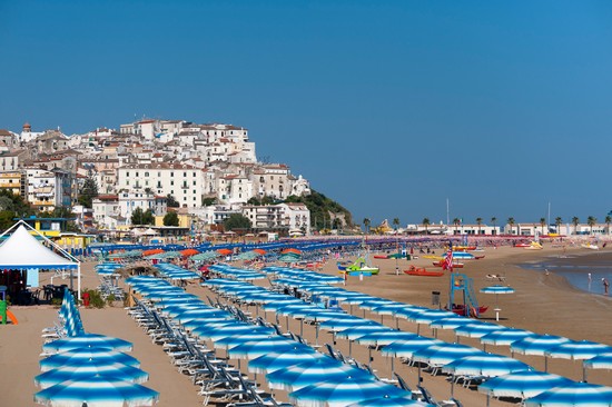 Dove dormire a Rodi Garganico: scegliere la base giusta tra centro, spiagge e pineta (senza perdere tempo negli spostamenti)