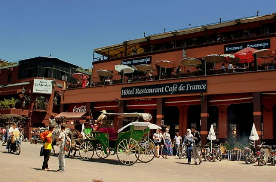 Mangiare a Marrakech: quanto costa la colazione, il pranzo e la cena