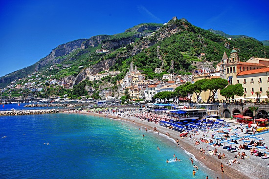 Dove andare in Campania per il ponte del 1° Maggio: dove andare in vacanza e città da visitare