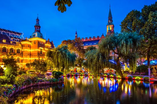 Tivoli Gardens, Copenaghen: orari apertura, prezzi biglietti e come arrivare