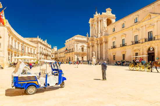 Dove andare in Sicilia per il ponte dell’8 Dicembre: vacanze indimenticabili tra arte, mare, sapori e tradizioni