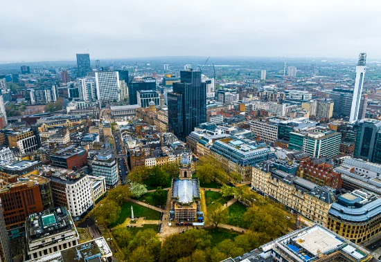 Dove Dormire a Birmingham: Le Migliori Zone per Visitare la Città