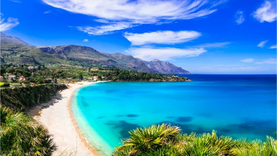 Spiagge in Sicilia: le più belle e le migliori dove andare per mare e servizi offerti
